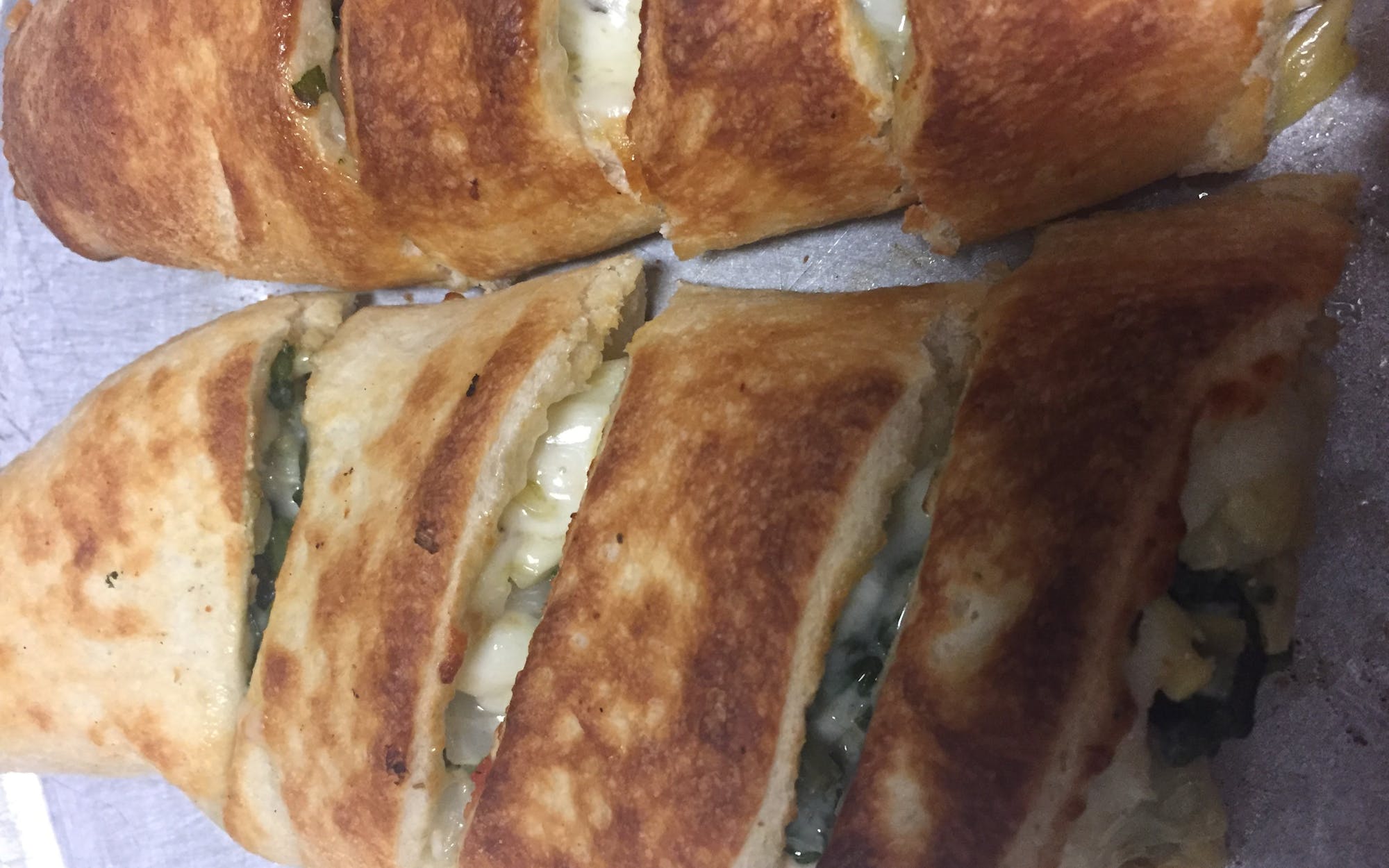 Garlic Sauce, Mozzarella Cheese, Spinach, Onion and Artichoke